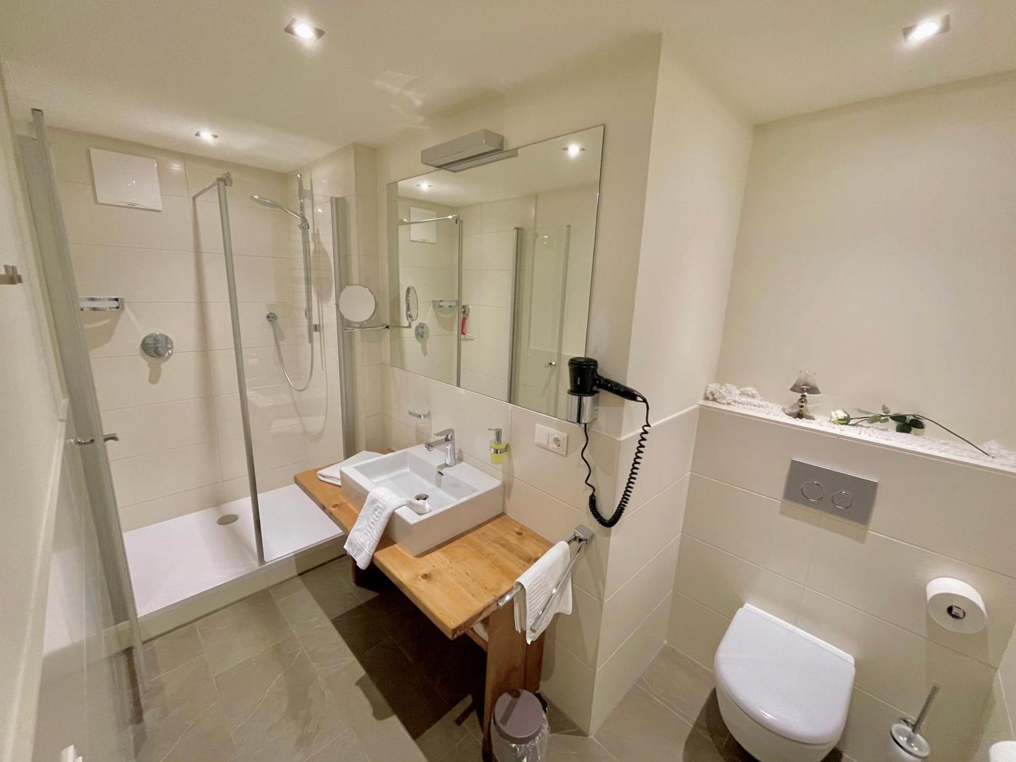 Aparthotel Krösbacher Fulpmes Kültér fotó