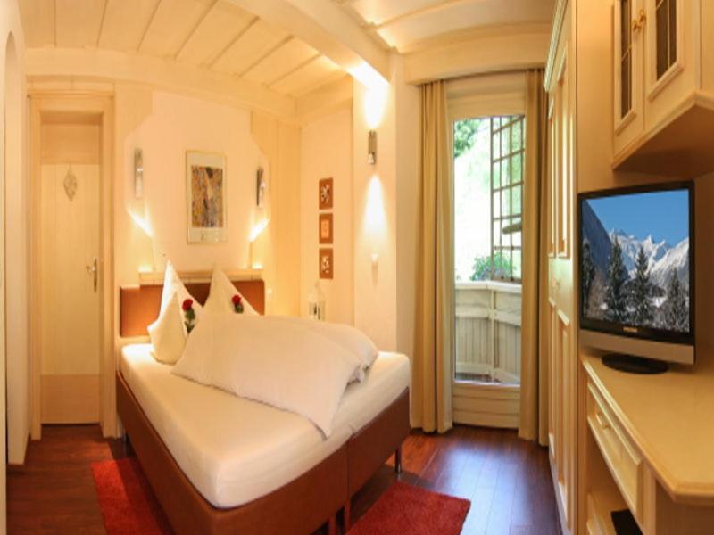 Aparthotel Krösbacher Fulpmes Szoba fotó